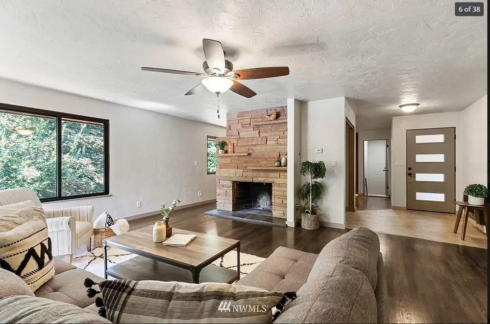 Slide of Kronos Contractor