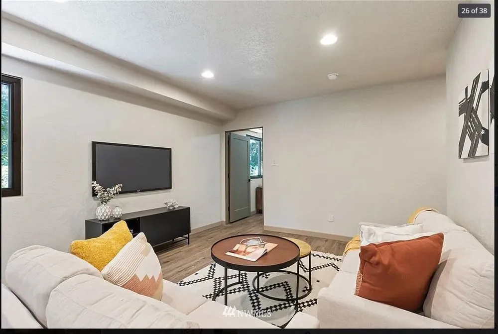 Slide of Kronos Contractor