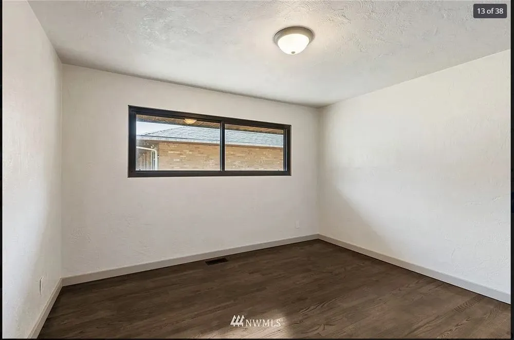 Slide of Kronos Contractor