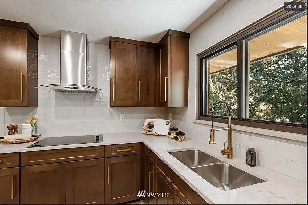 Slide of Kronos Contractor