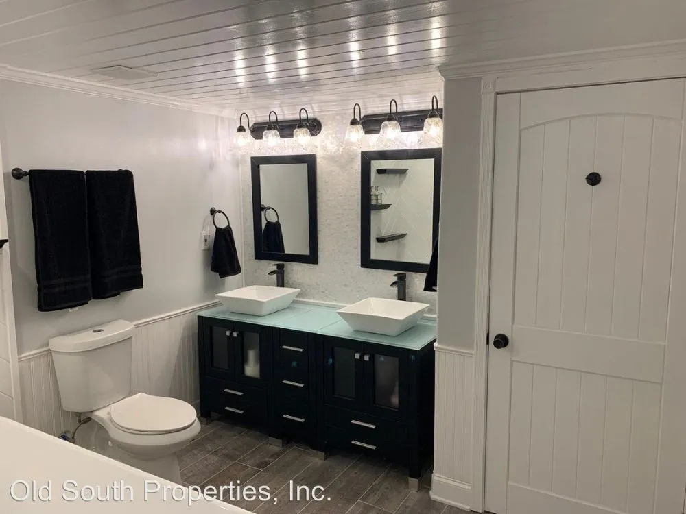 Slide of K.T.G Construction