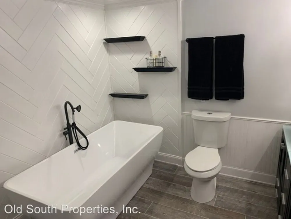 Slide of K.T.G Construction