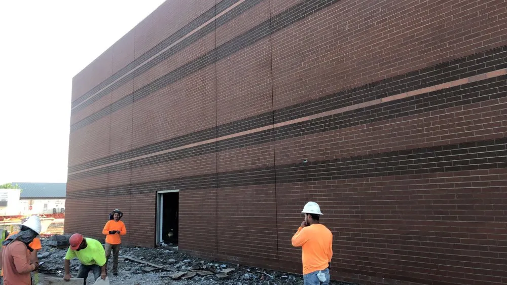 Slide of Kuntrys Custom Construction