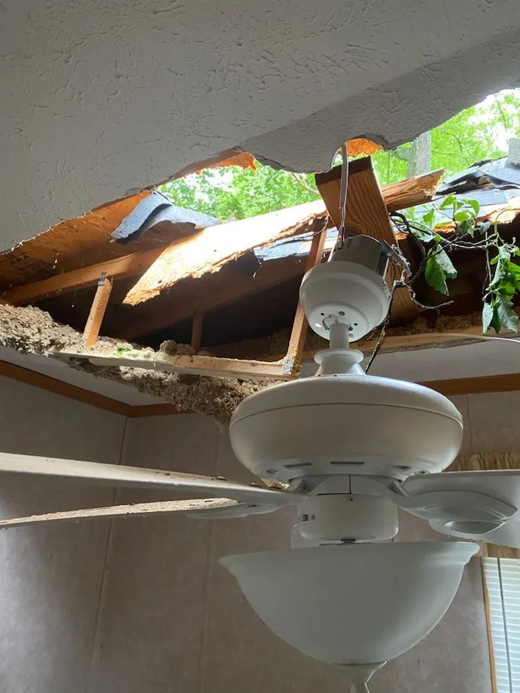 Slide of Ky Fast Construction