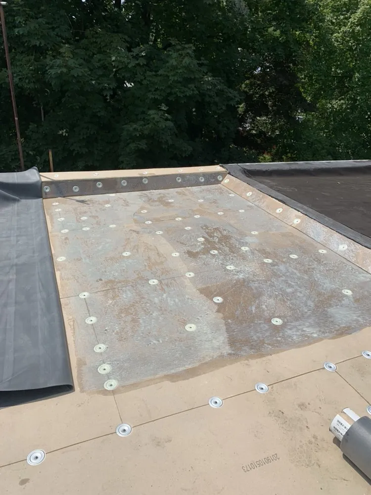 Slide of KYK Construction