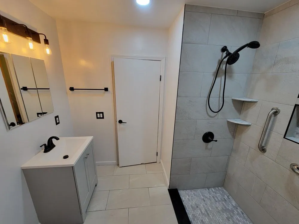 Slide of Kyle Lampi Contracting