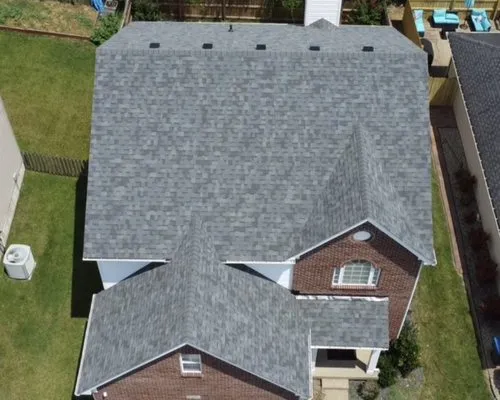 KYNG Roofing & Remodeling Logo