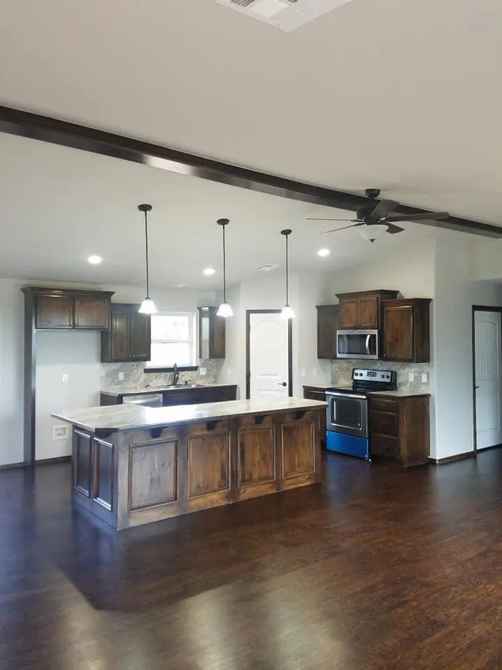 Slide of Kyngs Construction & Remodeling