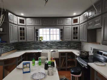 L & a Custom Construction Logo