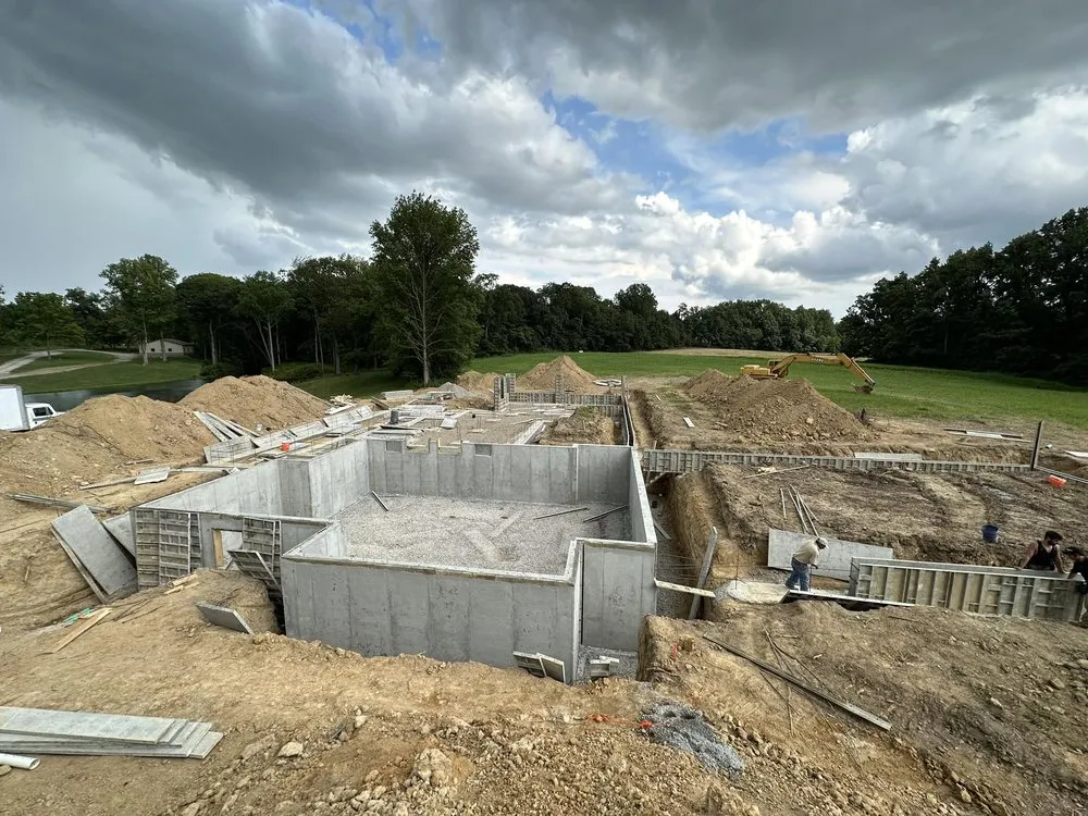 Slide of L & G Construction