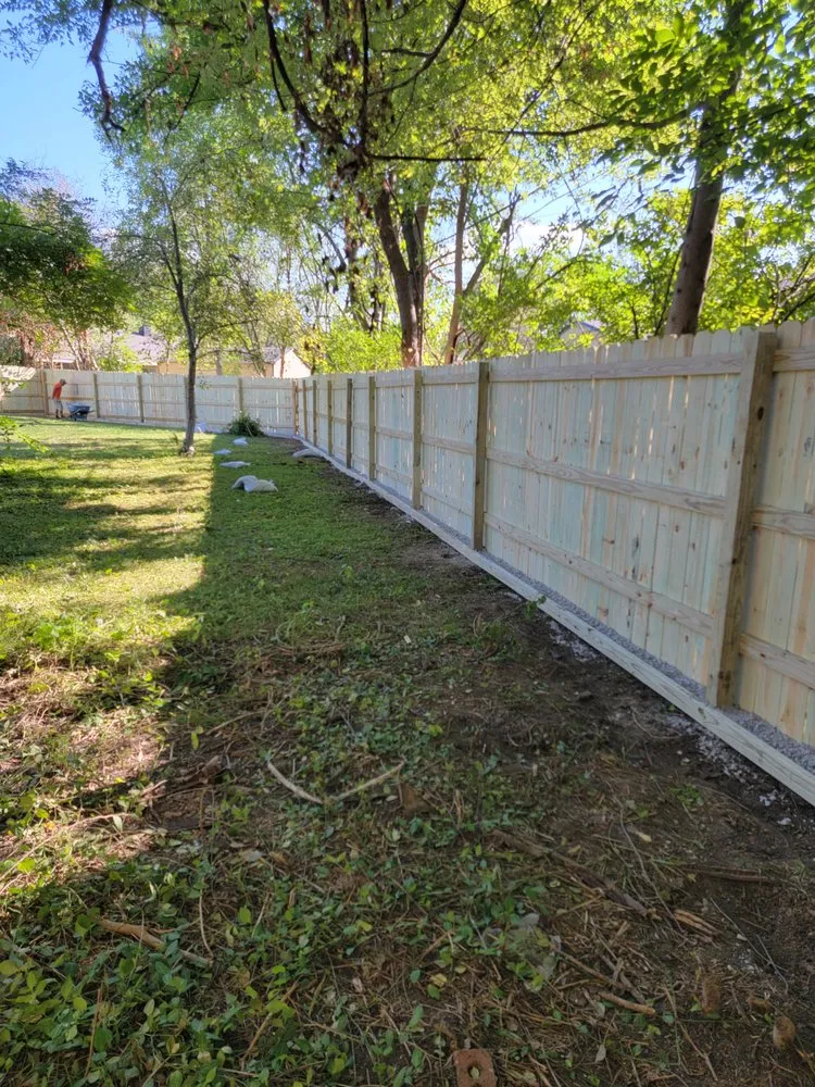 Slide of L & G Construction