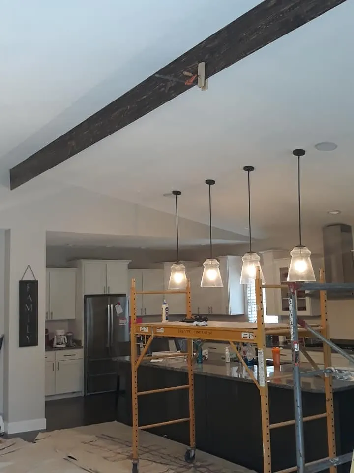 Slide of L & G Construction