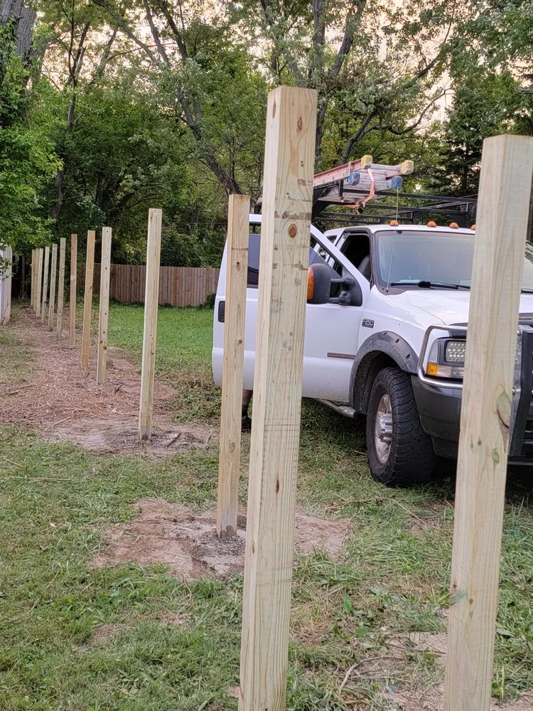 Slide of L & G Construction