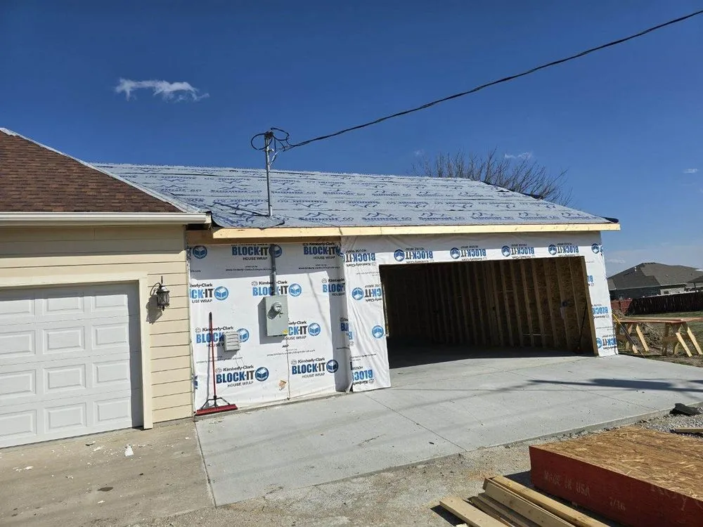 Reliable storm damage roof repair in Galena, MO - L & H Construction
