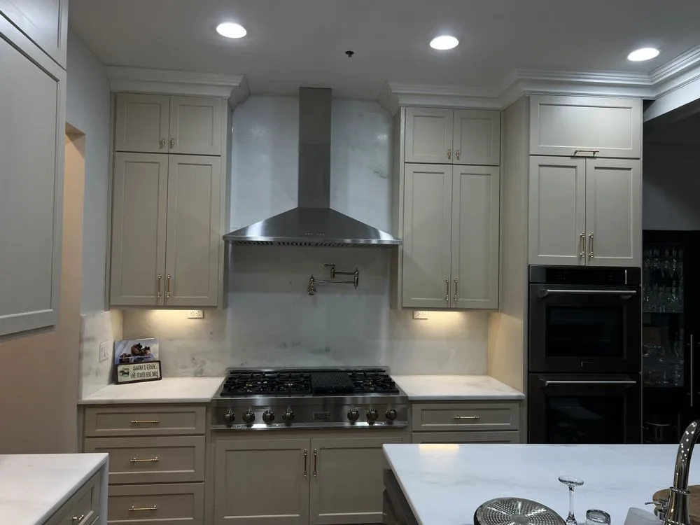 Slide of L & J Abonza Remodeling