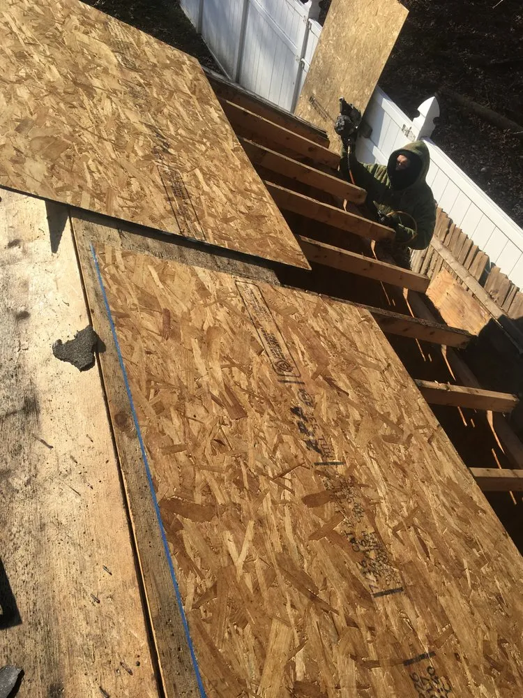 Slide of L & L Home Improvement