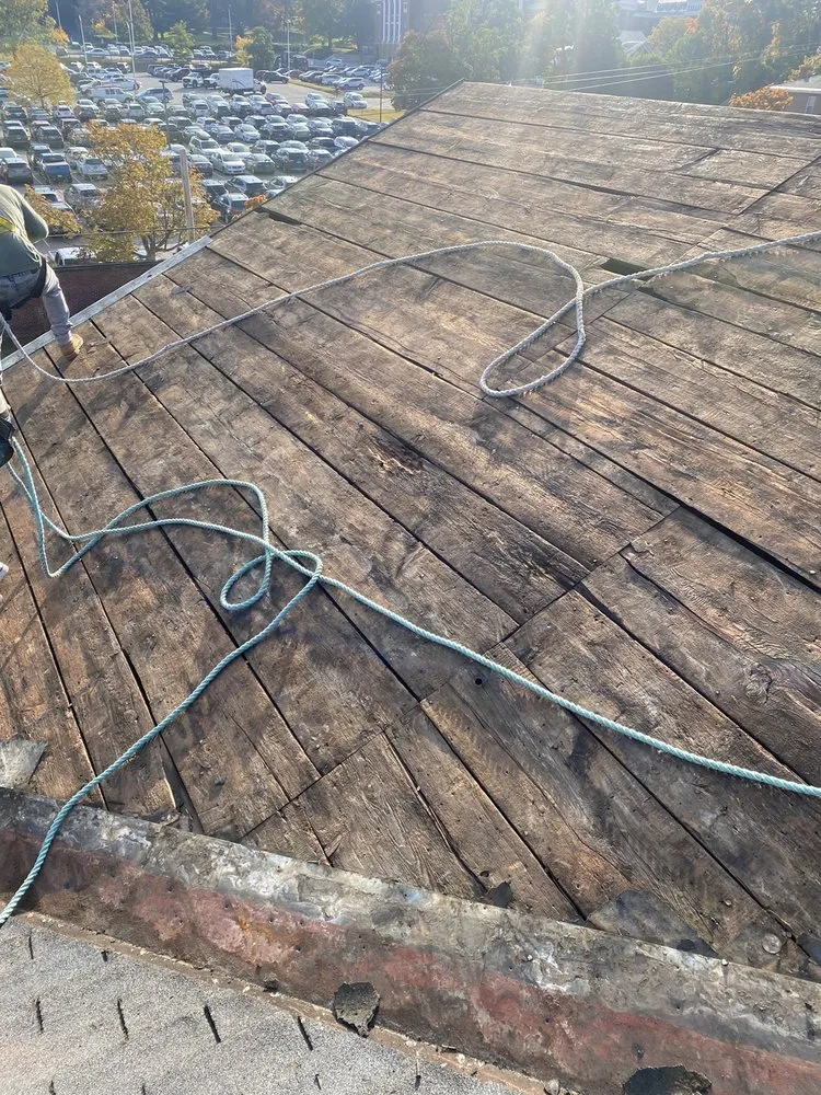 Slide of L & M Construction