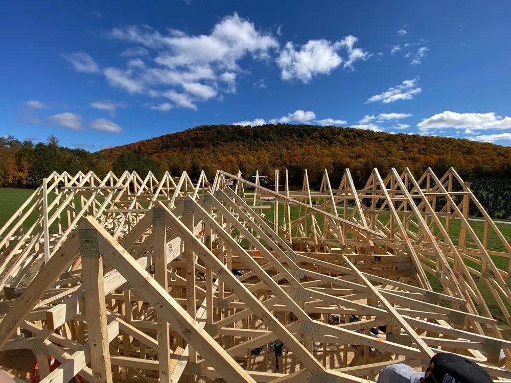 Slide of L & M Construction