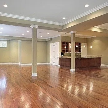 Slide of L & M Construction