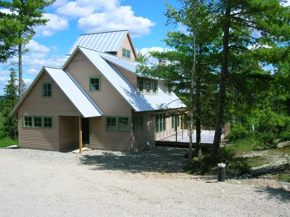 Emergency roof repair in Harrington, ME - L. E. Nichols & Son
