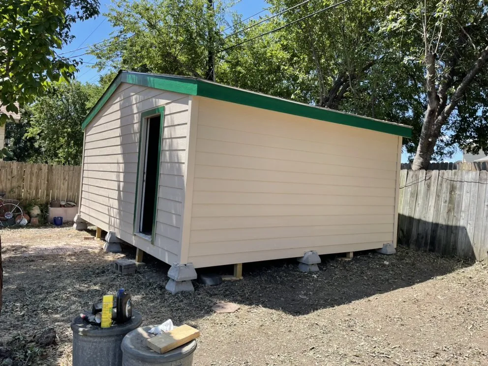 Slide of L E North Construction