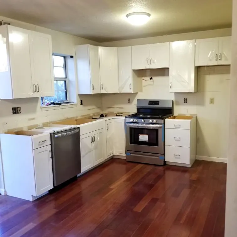 Slide of L Pro Painter & Carpenter