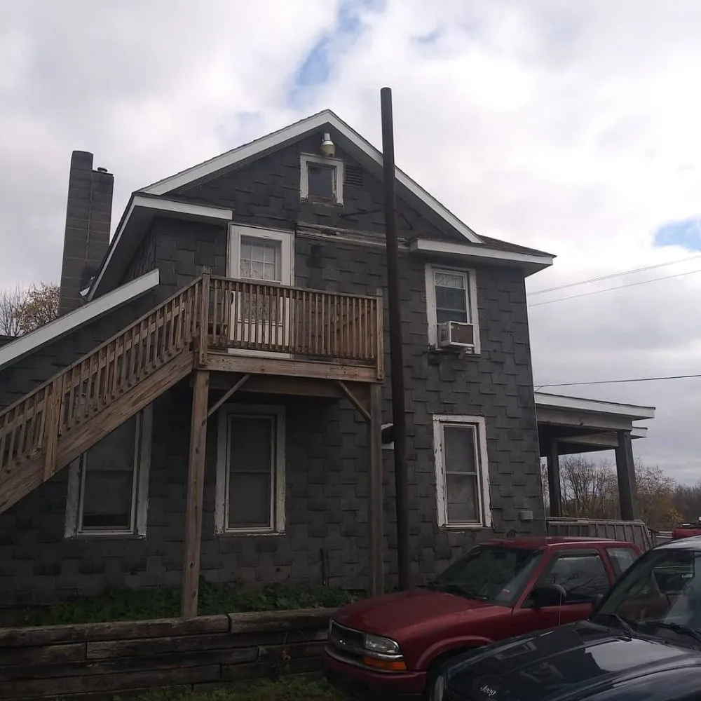 Slide of L S Construction