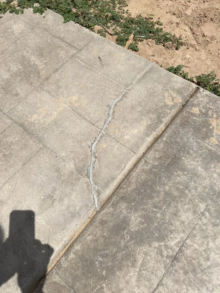 Slide of LA & J Construction