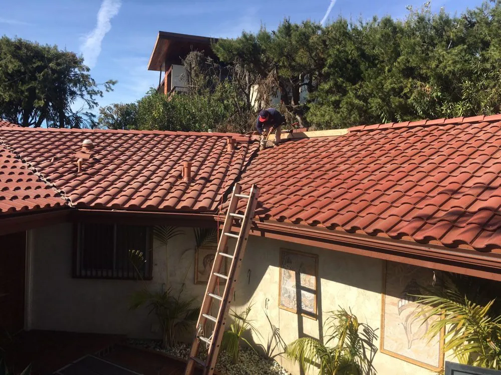 Slide of L.A. Roofing