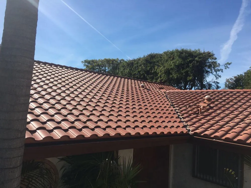 Slide of L.A. Roofing