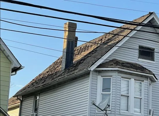 La-Bella's Roofing and Construction