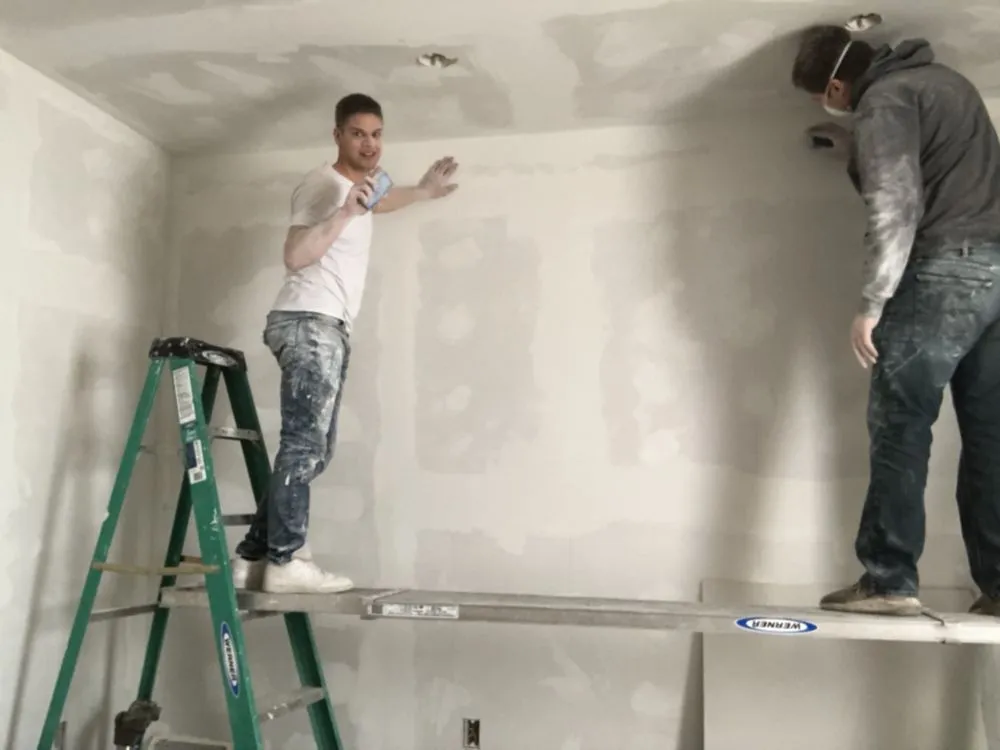 Slide of LA Construction