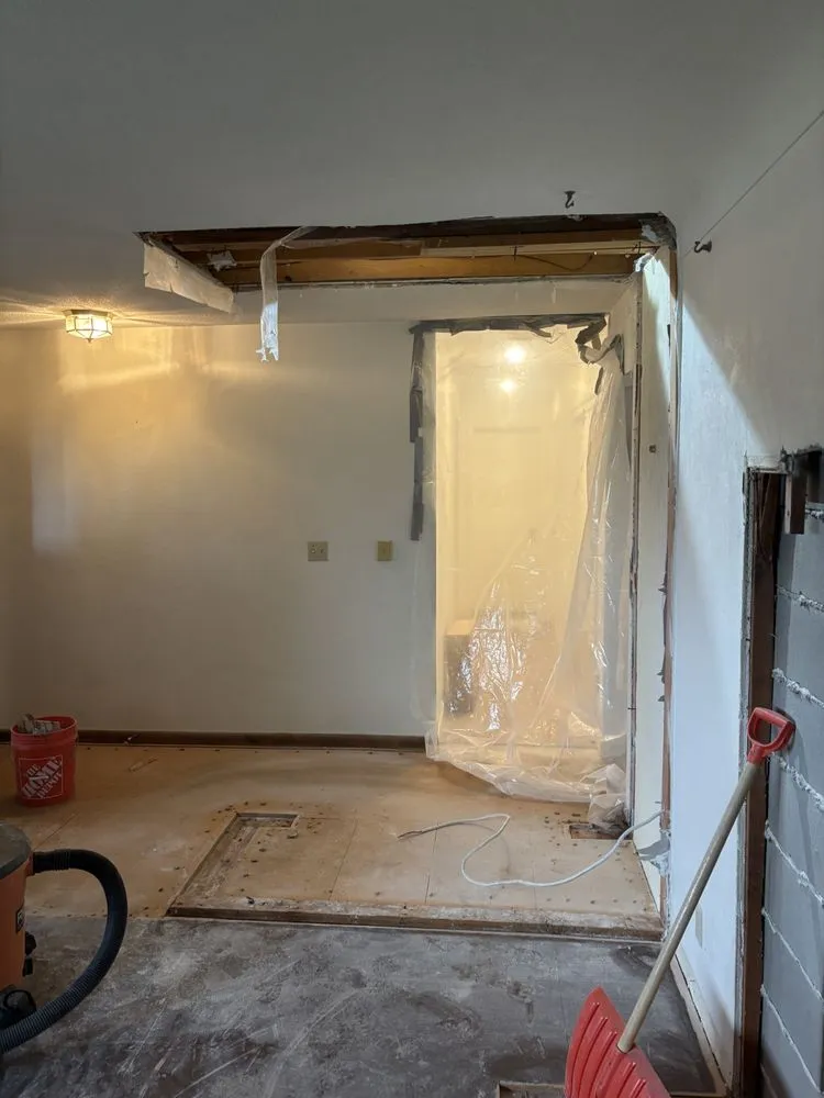 Slide of La Grander's Home Solutions