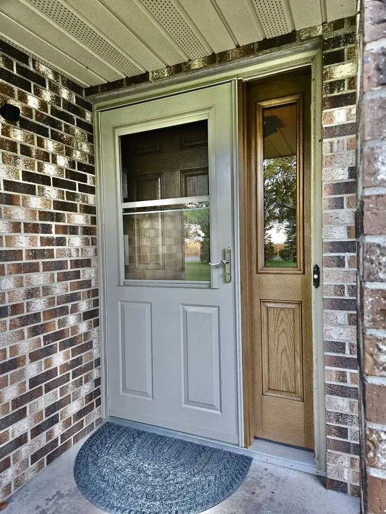 Slide of La Grander's Home Solutions