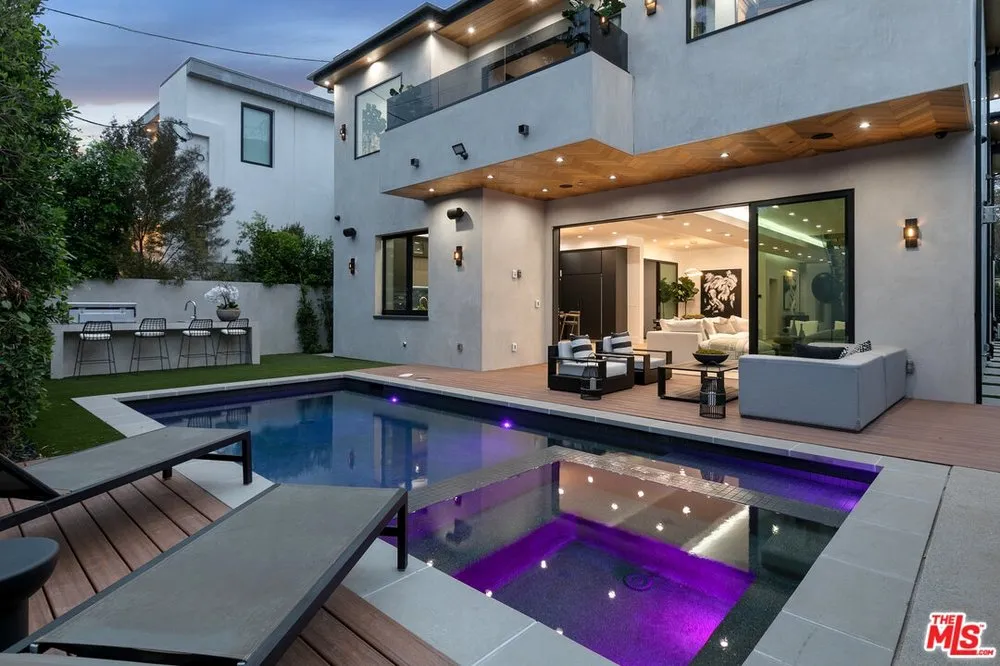 Slide of LA Green Development