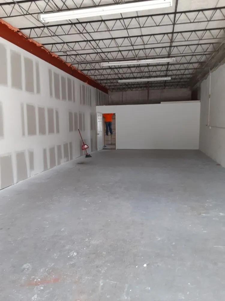 Slide of La Palma Construction