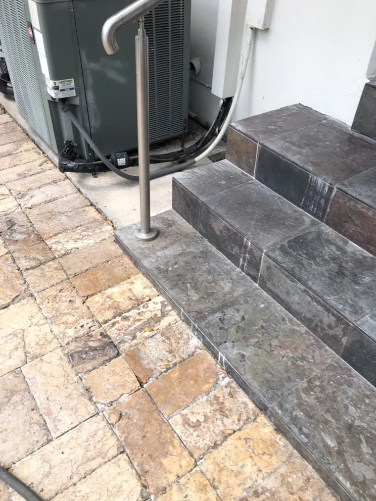 Slide of La Philipe Roofing