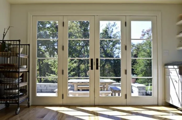 Slide of La Preza General Contracting