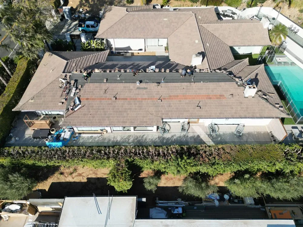 Slide of LA Roof Masters