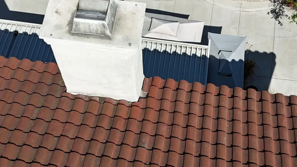 Slide of LA Roof Masters