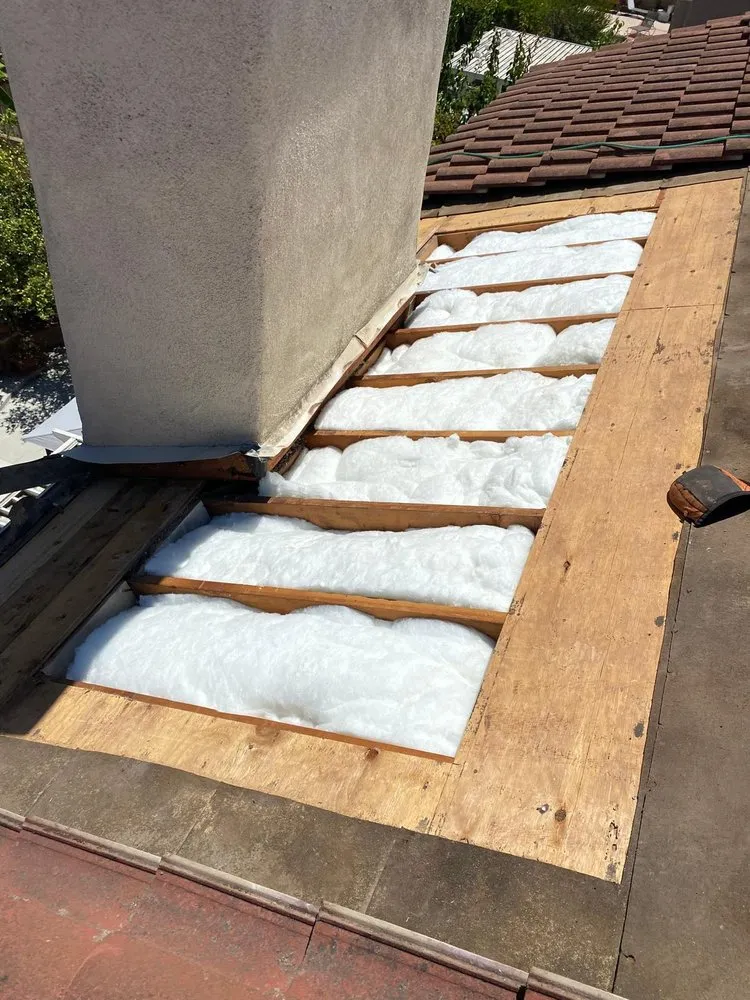 Slide of LA Roof Masters