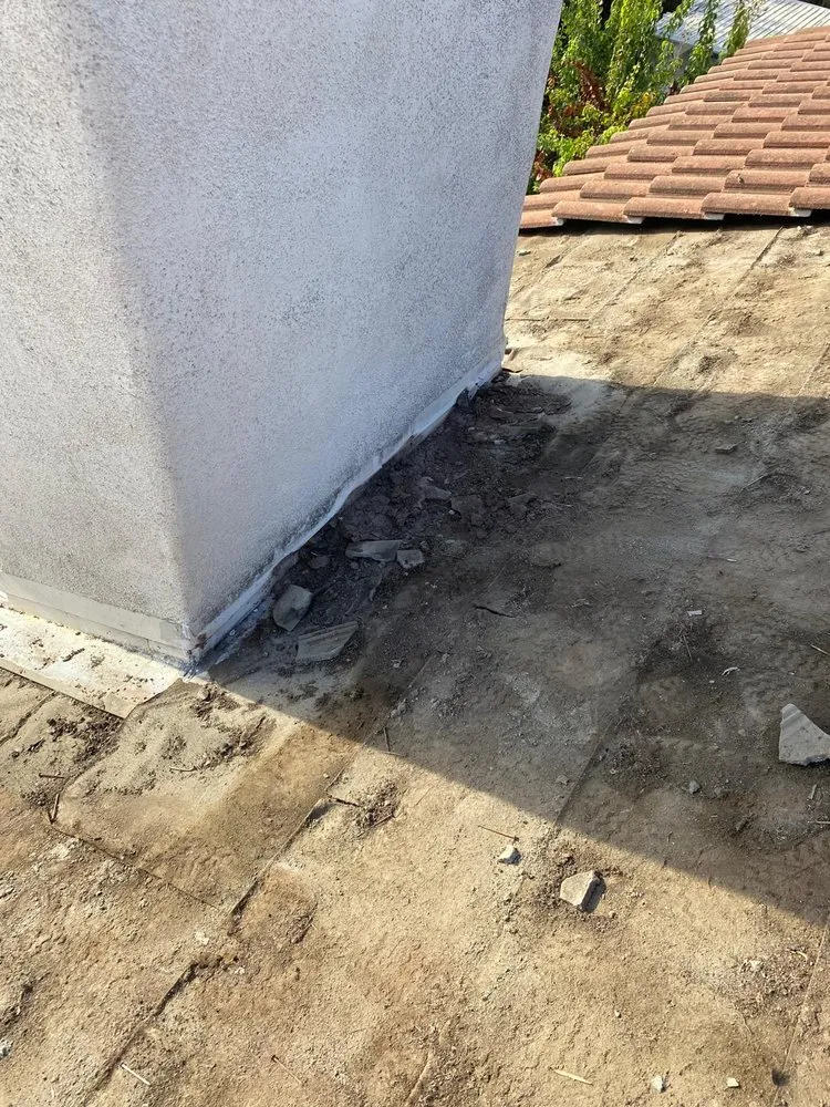 Slide of LA Roof Masters