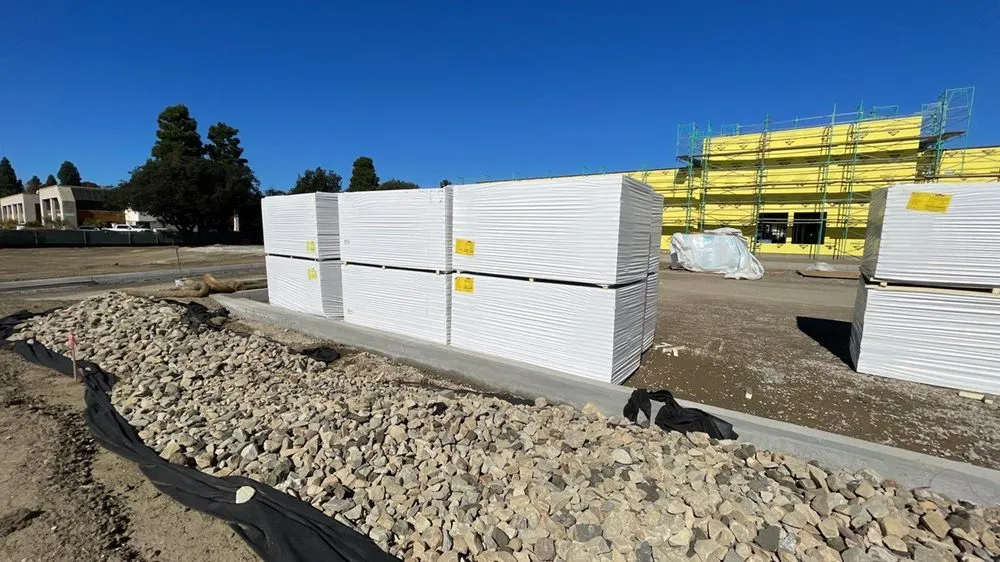 Slide of LA Roof Systems Corporation