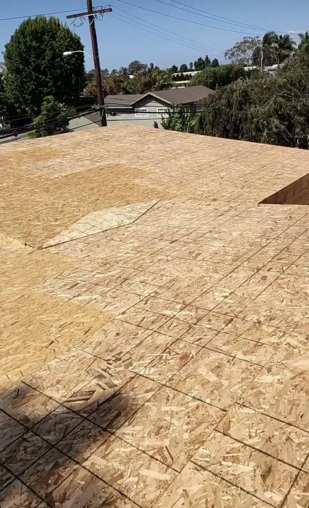 Slide of LA Roof Toppers