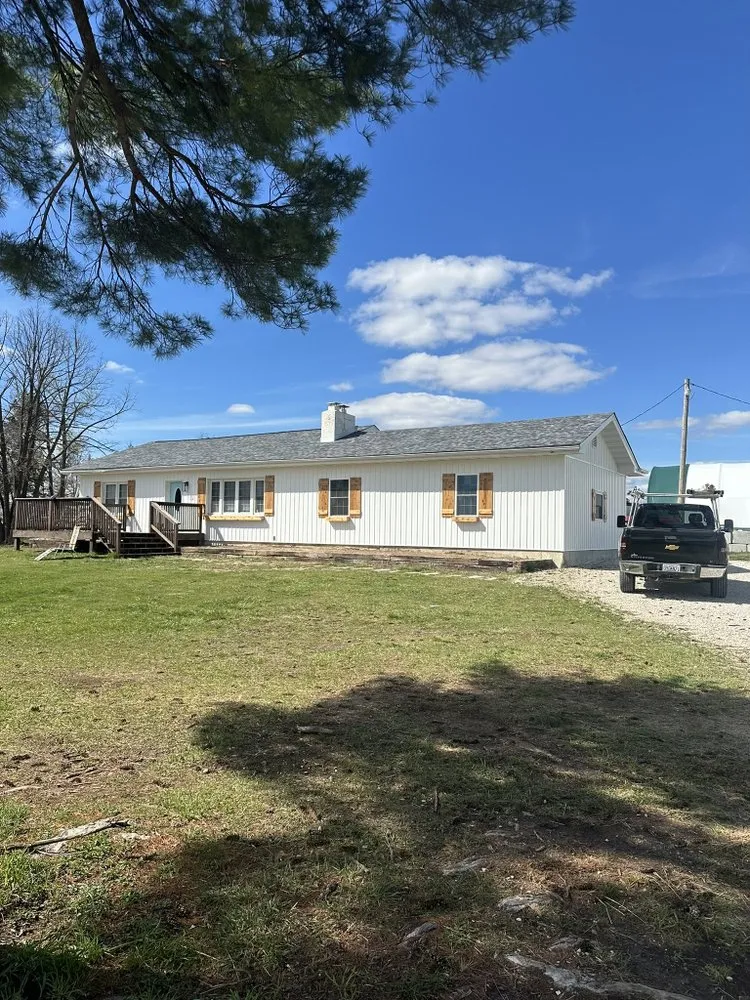 Slide of La Rue Roofing & Exteriors