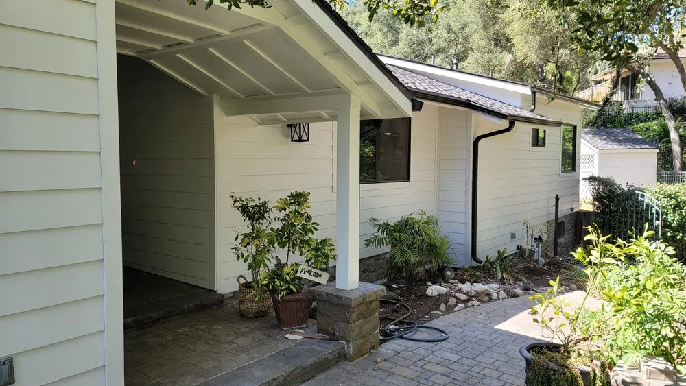 Slide of Labbad Builders