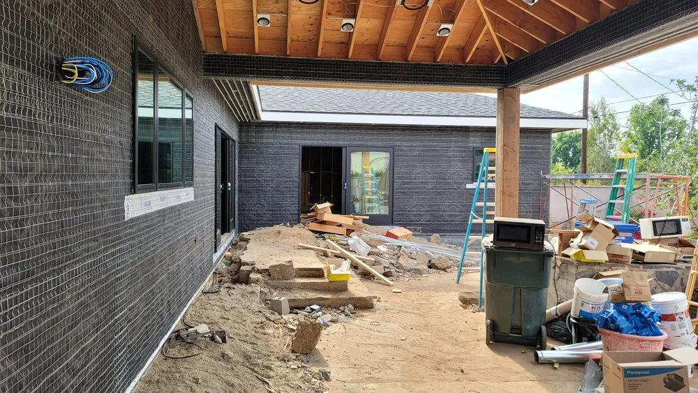 Slide of Labbad Builders