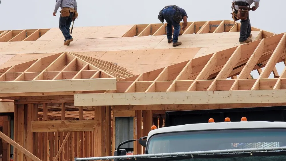 Slide of Labbad Builders