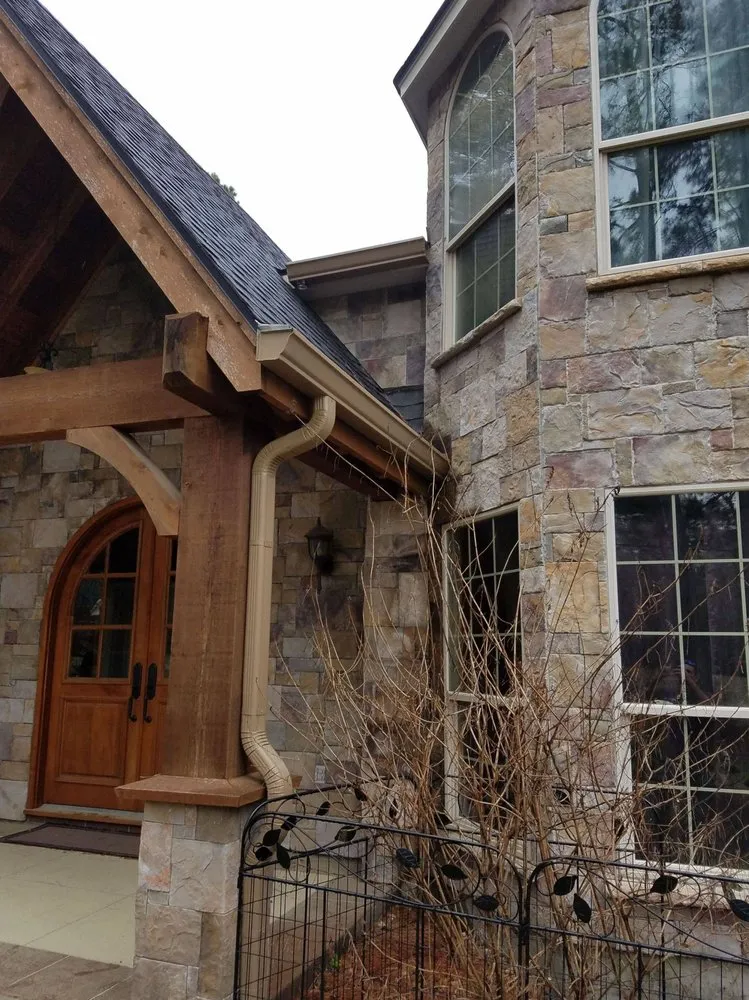 Slide of Laccs Construction Pros