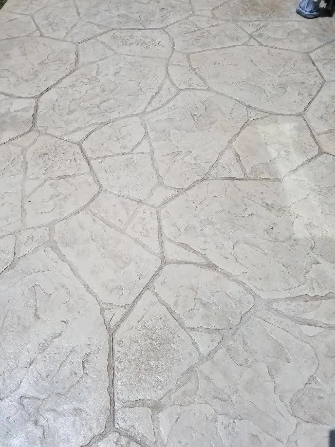 Slide of Laccs Construction Pros